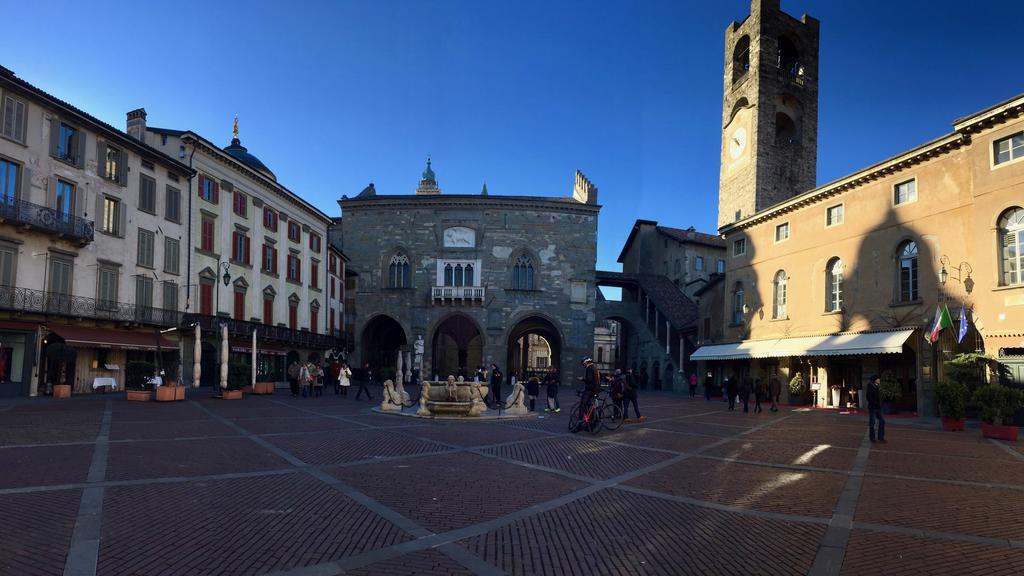 Casa Vacanze Piazza Vecchia Bergamo Zewnętrze zdjęcie